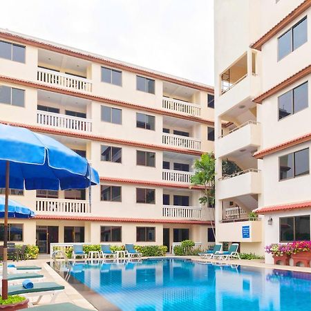 The Residence Garden Pattaya Extérieur photo