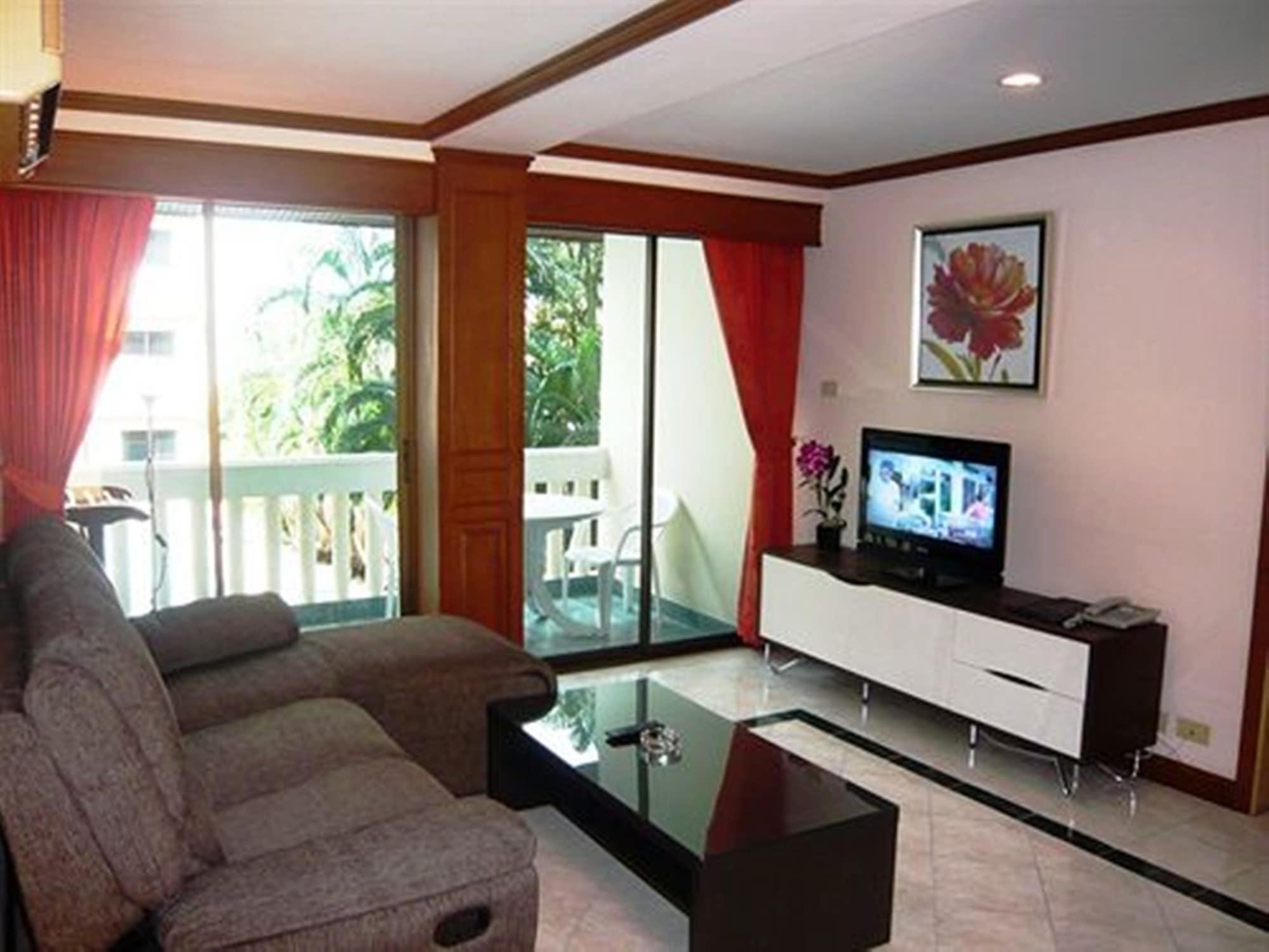 The Residence Garden Pattaya Extérieur photo