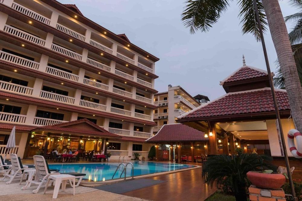 The Residence Garden Pattaya Extérieur photo
